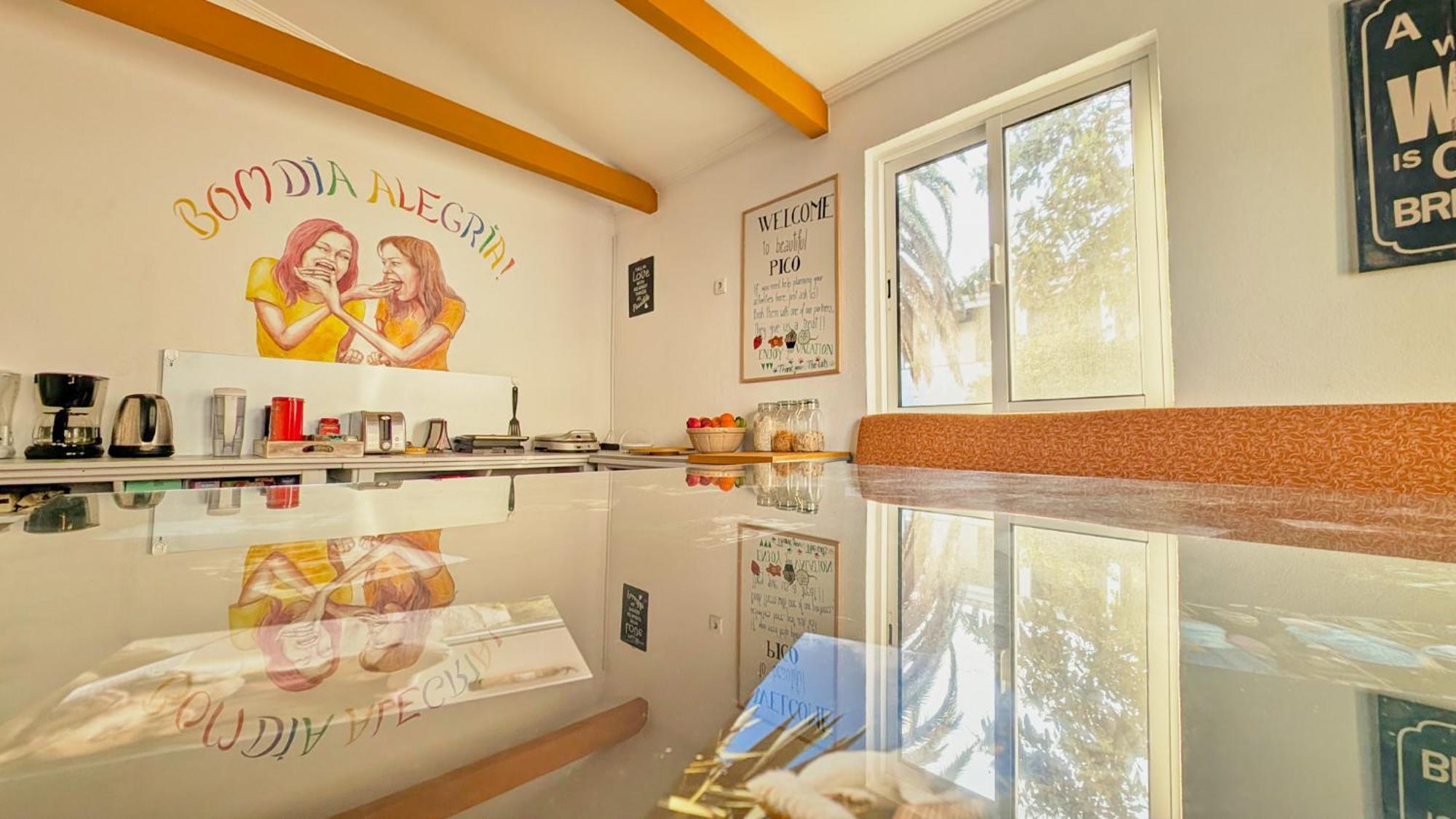 Loving Strangers Hostel Madalena  Εξωτερικό φωτογραφία